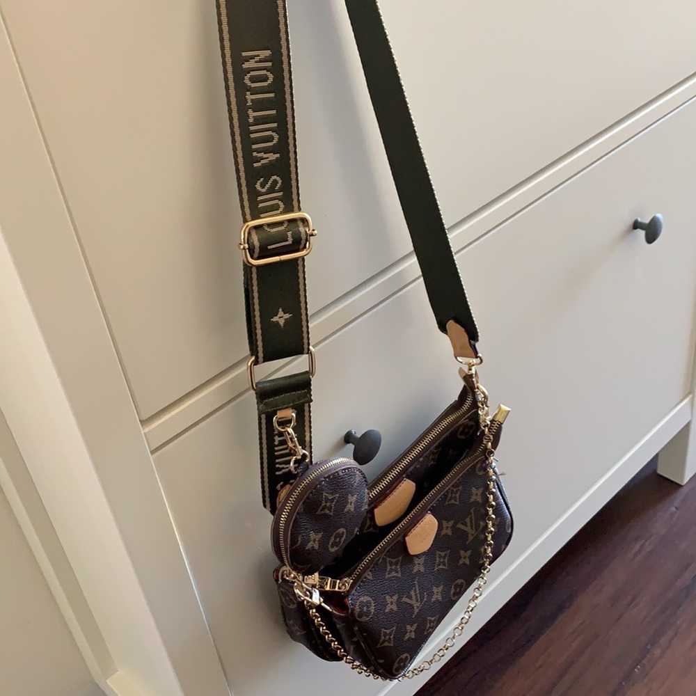 Brown handbag crossbody